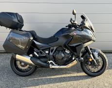 Honda NT Saint-Martin-d'Hères