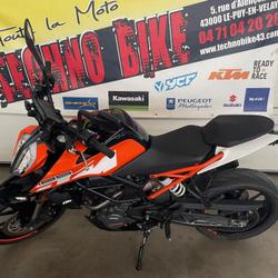 KTM Duke  Saint-Germain-Laprade