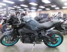 Yamaha MT10 Villeneuve-d'Entraunes