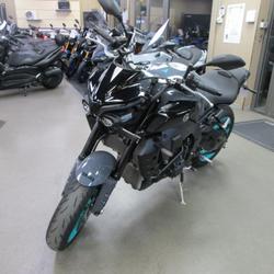 Yamaha MT10  Villeneuve-d'Entraunes