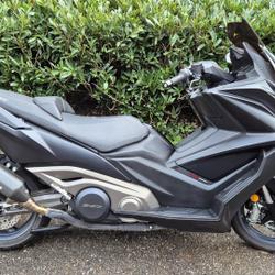 Kymco AK 550  Dommartin-l&egrave;s-Toul