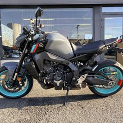 Yamaha MT09  Saint-Doulchard