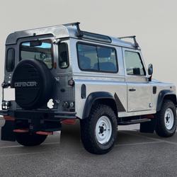 Land Rover Defender DEFENDER 90 HARD TOP MARK IV E Ergu&eacute;-Gab&eacute;ric