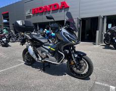 Honda X-ADV Saint-Martin-d'Hères