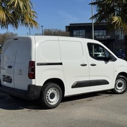 Peugeot Partner STANDARD 650KG BLUEHDI 100CH S&S BVM5 PREMIUM Guer