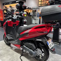 Aprilia SX  Villemoisson-sur-Orge