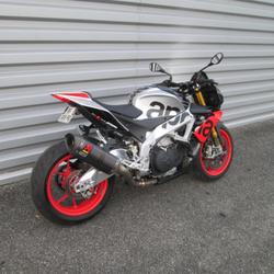 Aprilia Tuono  Auch