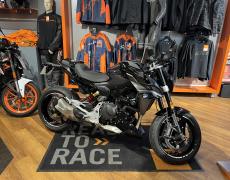 BMW F 900 RS Joinville-le-Pont