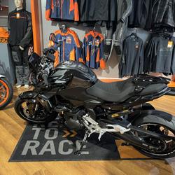 BMW F 900 RS  Joinville-le-Pont