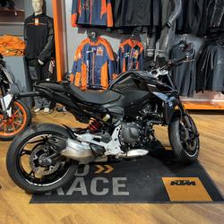 BMW F 900 RS  Joinville-le-Pont