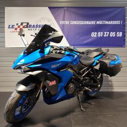 Suzuki GSXS  La Roche-sur-Yon