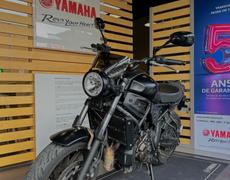 Yamaha SR