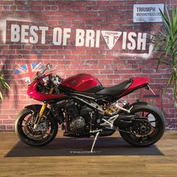 Triumph Speed Triple  Sevrey