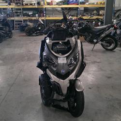 Piaggio MP3  Arles