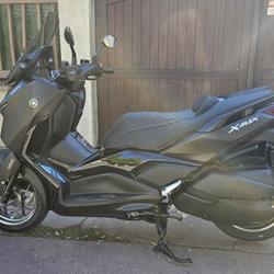 Yamaha X MAX  Pantin