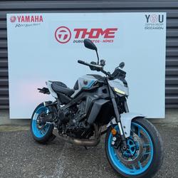 Yamaha MT09  N&icirc;mes