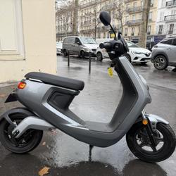 Niu M1  Paris 11e Arrondissement