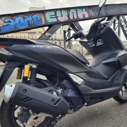 Honda PCX  Paris 10e Arrondissement