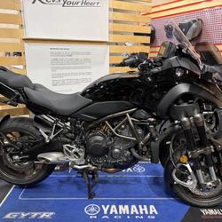Yamaha Niken  M&eacute;rignac