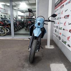 Suzuki M  Saint-Ouen-l'Aum&ocirc;ne