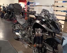 Yamaha Niken Ruy-Montceau