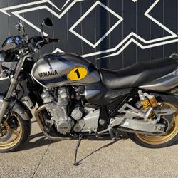 Yamaha XJR 1300  Aubenas