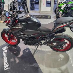 Kawasaki Z  N&icirc;mes