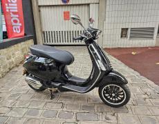 Vespa Sprint Issy-les-Moulineaux