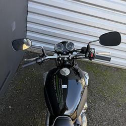 Kawasaki W 800  Al&egrave;s