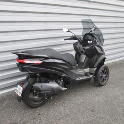 Piaggio MP3  Auch