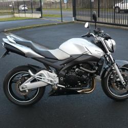 Suzuki GSR 600  Grenay