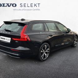 Volvo V60 V60 B4 197 ch DCT7 Plus Style Dark Les Sables-d'Olonne