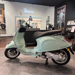 Vespa Primavera  Paris 15e Arrondissement