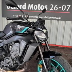 Yamaha MT09  Bourg-l&egrave;s-Valence
