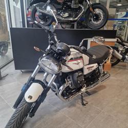 Guzzi V7  M&eacute;rignac
