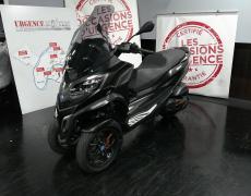 Piaggio MP3 Paris 17e Arrondissement