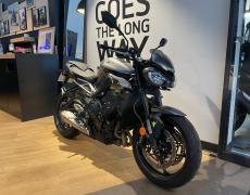 Triumph Street Louveciennes