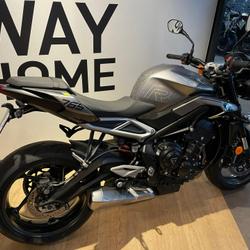 Triumph Street  Louveciennes