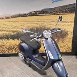 Vespa Primavera  M&eacute;rignac