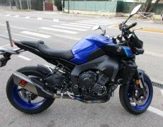 Yamaha MT10 Villeneuve-d'Entraunes