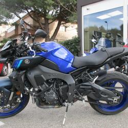 Yamaha MT10  Villeneuve-d'Entraunes