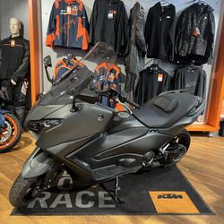 Yamaha T MAX  Joinville-le-Pont