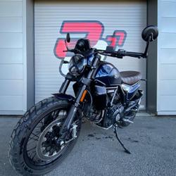 Ducati Scrambler  Vert-Saint-Denis
