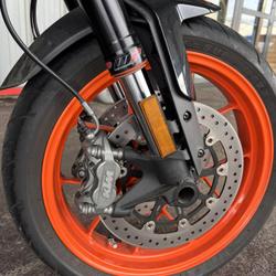 KTM Duke  Bourg-l&egrave;s-Valence