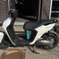 Yamaha Neo's  Dardilly