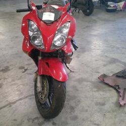 Honda VFR  Arles