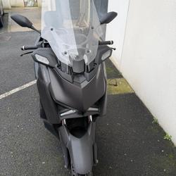 Yamaha X MAX  Pantin