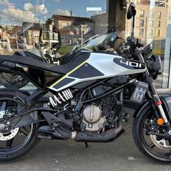 Husqvarna Vitpilen  Athis-Mons