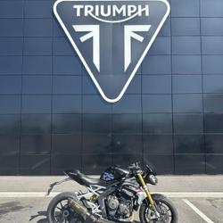 Triumph Speed Triple  Rochefort-du-Gard