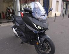 Honda Forza Paris 11e Arrondissement